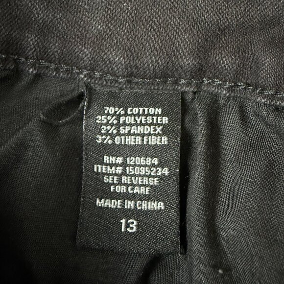 Hot Topic Black Skinny Jeans Sz 13 Zippers Patches Straps D-Rings Punk Emo Goth - Picture 8 of 10